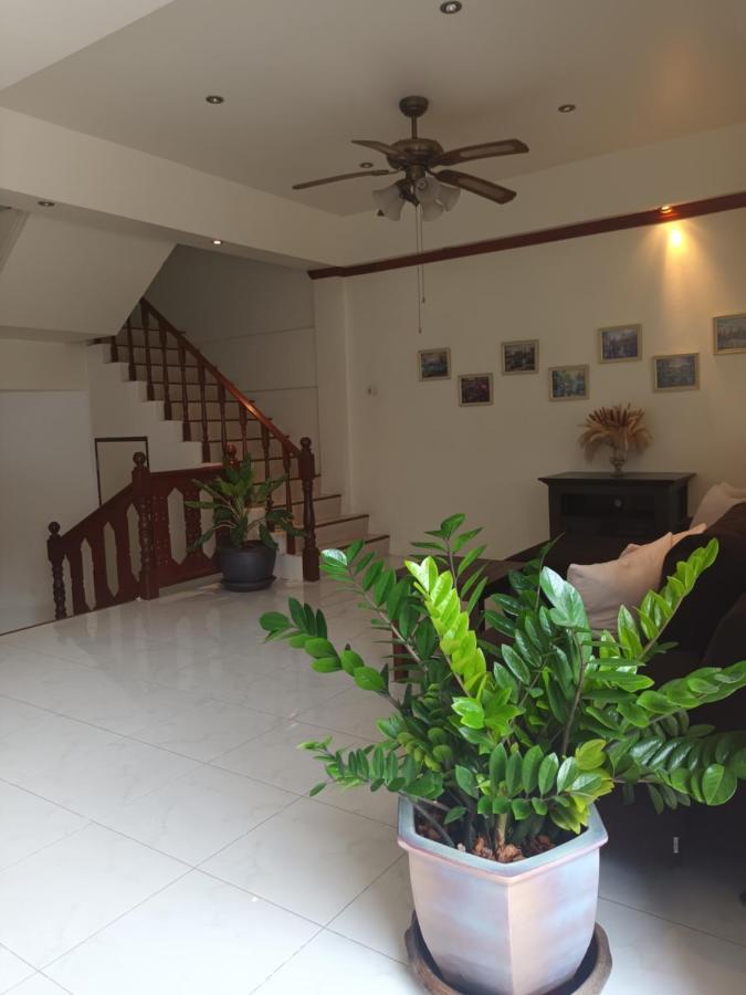 Ploy Villa Hua Hin Extérieur photo